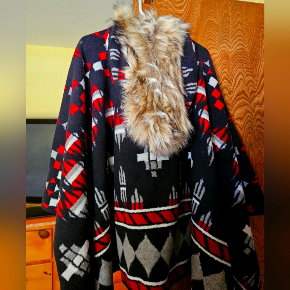 Tasha Polizzi Cape
